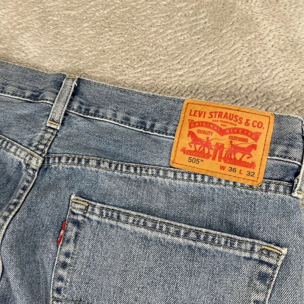 Levis 505 Jeans Mens 36x32 Blue Regular Fit Straight‎ Leg Denim